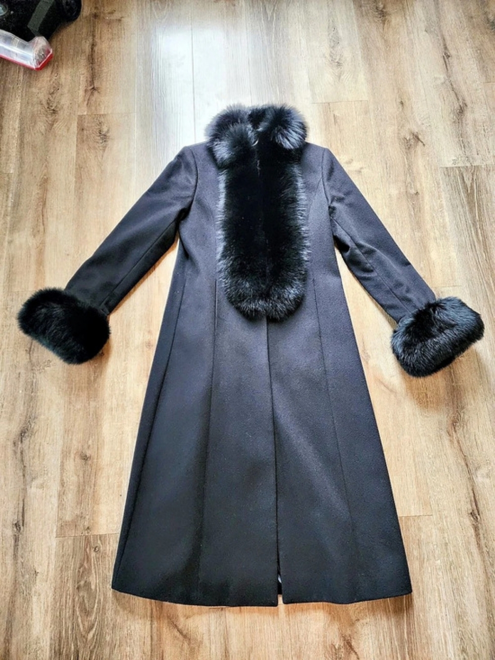 Katherine Kelly 100% Cashmere Long Coat Genuine Blue Fox Fur Size 10